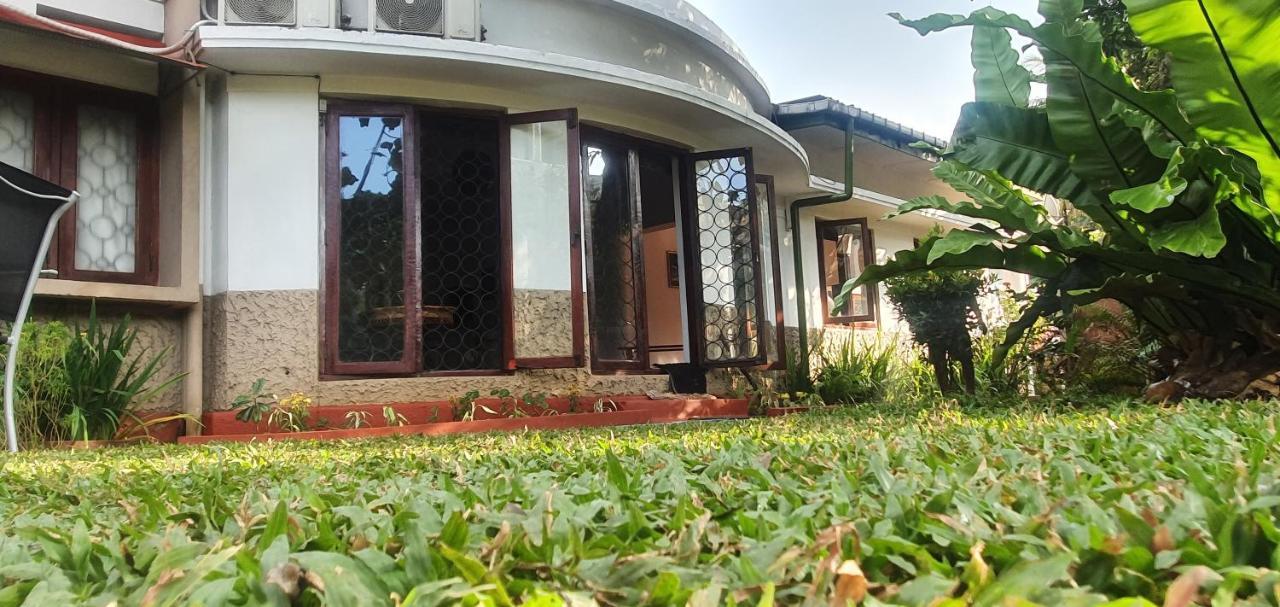 Don'S Lounge & Villa Kandy Luaran gambar