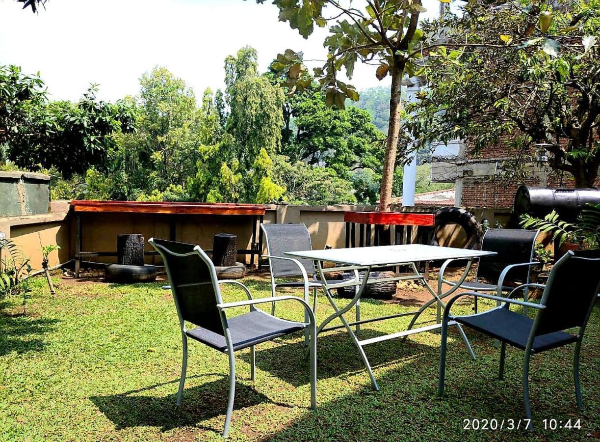 Don'S Lounge & Villa Kandy Luaran gambar